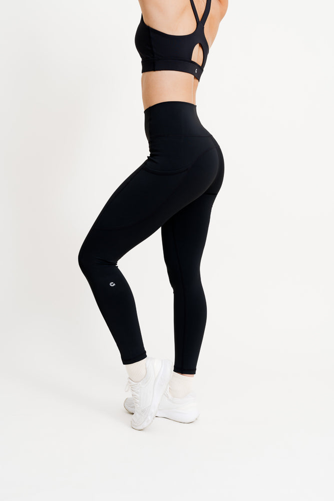 Strong Leggings in Black (24.5" inseam)