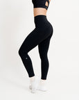 Strong Leggings in Black (24.5" inseam)