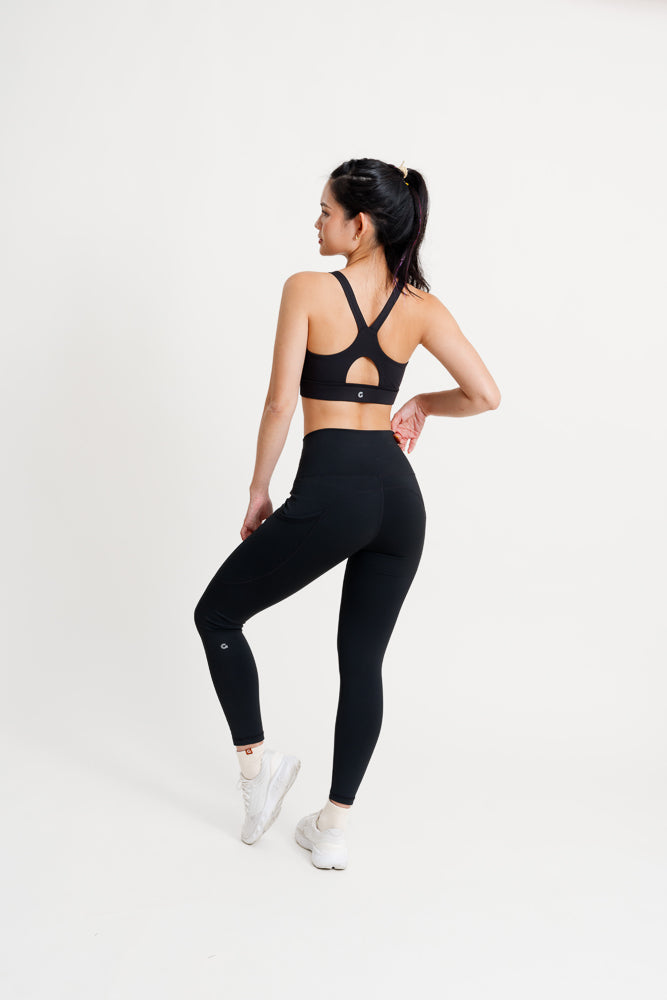 Strong Leggings in Black (24.5" inseam)
