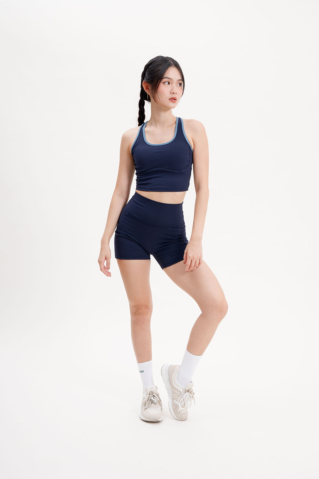 Movement Midline Bra in Dark Navy