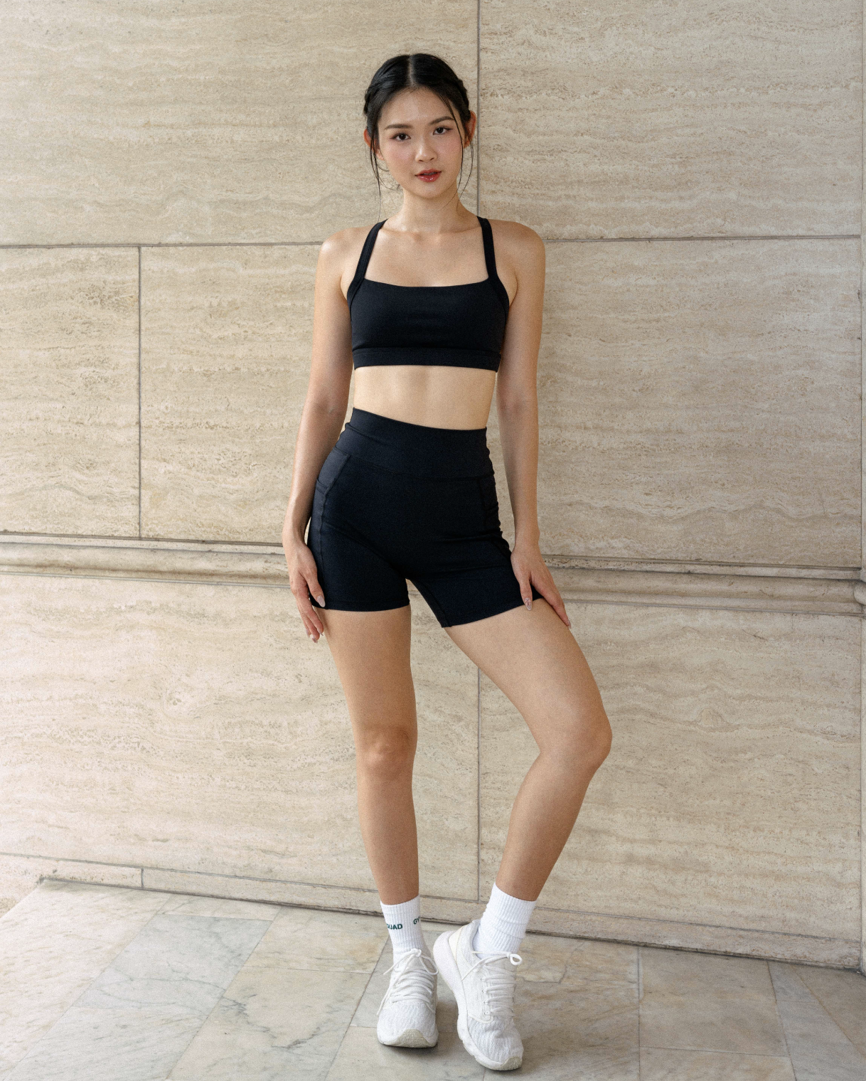 Gym Scrunch Shorts in Black