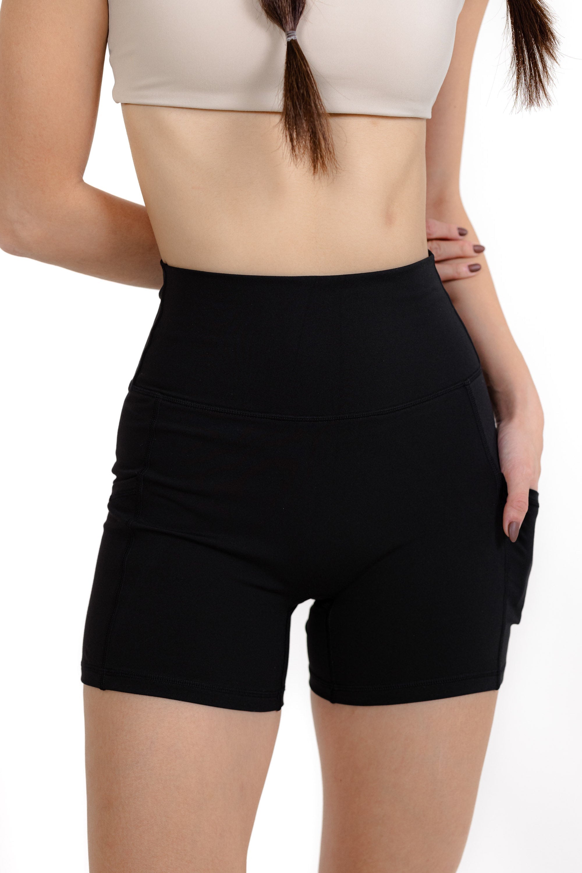 Bold Shorts in Jet Black