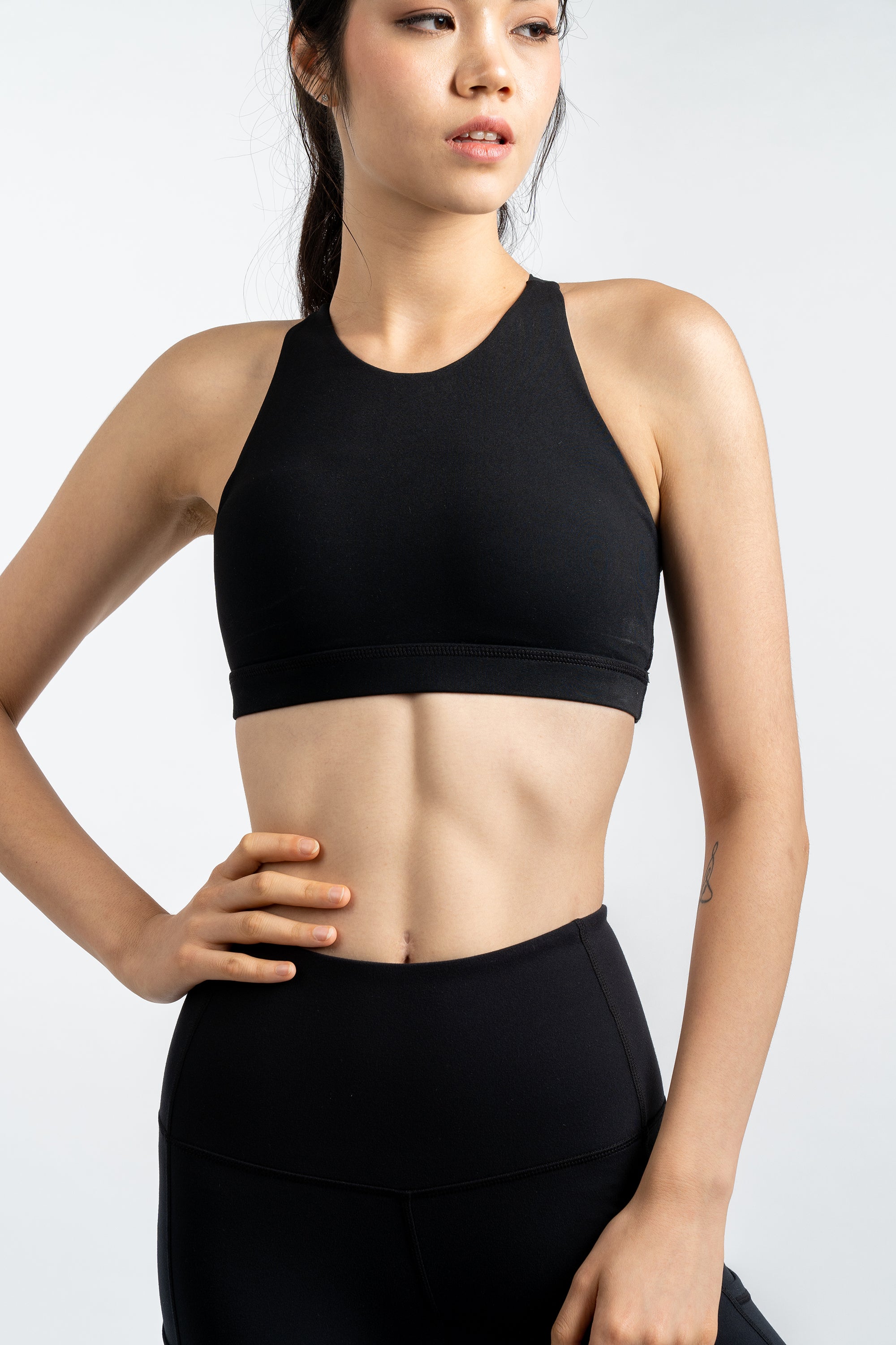 Gym Squad Active Power Up X-Back Bra in Jet Black